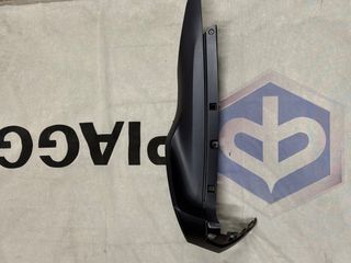 Καπάκι κονσόλας αριστερό PIAGGIO BEVERLY 300 - 400-thumb-1