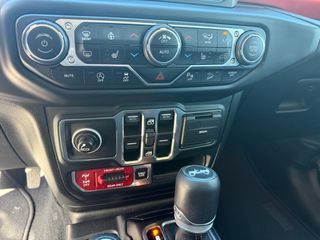 Jeep Wrangler 2020 RUBICON-thumb-11