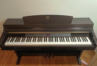 Yamaha Clavinova CLP-230 – Άριστη Κατάσταση (Πολύ προσεγμένο)