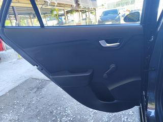 Kia Rio 2018 1.0 Dream Team-thumb-18