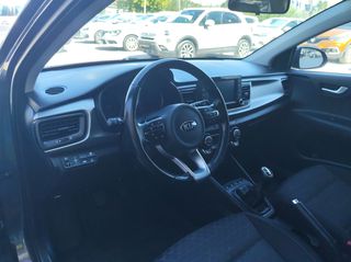 Kia Rio 2018 1.0 Dream Team-thumb-19