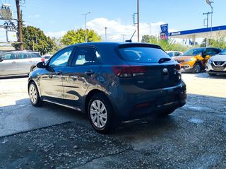 Kia Rio 2018 1.0 Dream Team-thumb-3