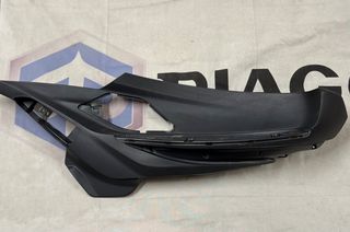 Πάτωμα δεξί PIAGGIO BEVERLY 300-310-400