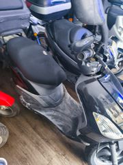 PIAGGIO FLY 150 ΟΛΟΚΛΗΡΟ ΓΙΑ ΑΝΤΑΛΛΑΚΤΙΚΆ-thumb-1