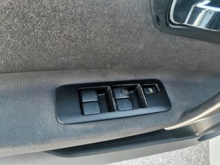 Nissan Qashqai 2012 TEKNA.NAVI.PANORAMA-thumb-19