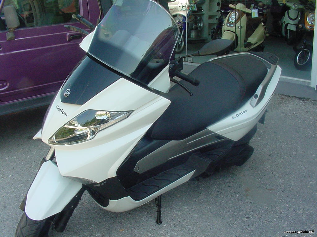 Keeway Silverblade 250i 2015 SILVER BLADE 250 ΥΔΡΟΨΥΚΤΟ