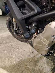 CFmoto 650MT 2022-thumb-6