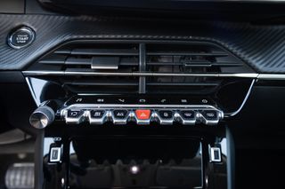 Peugeot 2008 2021 GT-thumb-17
