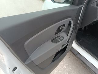 Dacia Duster 2018-thumb-14