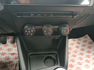 Dacia Duster 2018-thumb-22