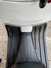 Piaggio Vespa GTS 300 2008 Super 300 I.e-thumb-8