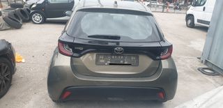 Toyota Yaris 2024 - Ελληνικό - 1 χερι - 5000 χλμ-thumb-6