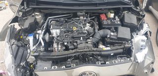 Toyota Yaris 2024 - Ελληνικό - 1 χερι - 5000 χλμ-thumb-9
