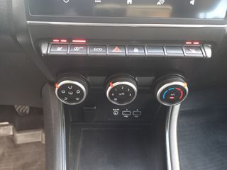 Renault Captur 2021-thumb-26