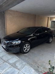Volvo V40 2014 D2 MOMENTUM