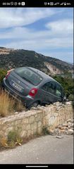 Citroen Xsara Picasso 2011-thumb-3