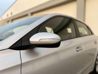 Hyundai i 20 2015 1.1 CRDi-thumb-6