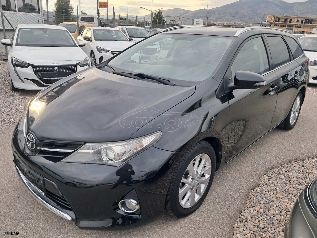 Toyota Auris 2014 1.4D4D*EURO5*SW*NAVI*CAMERA*90PS*