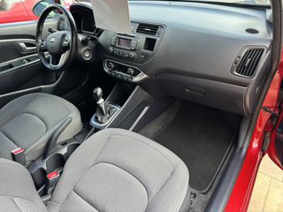 Kia Rio 2015 1.4  PLATINUM EDITION-thumb-29