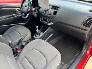 Kia Rio 2015 1.4  PLATINUM EDITION-thumb-30