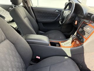 Mercedes-Benz C 200 2001 KOMPRESSOR CLASSIC-thumb-12