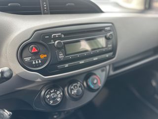 Toyota Yaris 2015 VVT-i Ελληνικό Book Service-thumb-15
