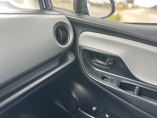 Toyota Yaris 2015 VVT-i Ελληνικό Book Service-thumb-17