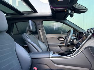 Mercedes-Benz GLC 220 2023 *PANORAMA*AMG LINE*ACC*FACELIFT*FULL EXTRA*-thumb-30