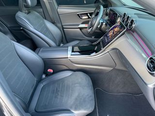 Mercedes-Benz GLC 220 2023 *PANORAMA*AMG LINE*ACC*FACELIFT*FULL EXTRA*-thumb-31