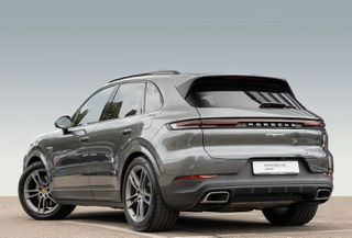 Porsche Cayenne 2024 E-Hybrid BOSE Panorama-thumb-3