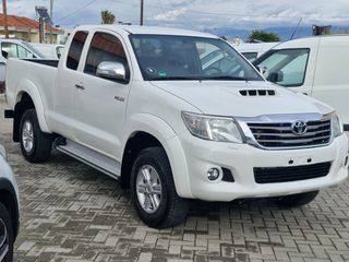 Toyota Hilux 2013 1.5 cab*145000km