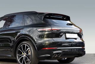Porsche Cayenne 2022 E-Hybrid Pano Platinum Edition-thumb-2