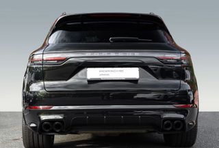Porsche Cayenne 2022 E-Hybrid Pano Platinum Edition-thumb-6