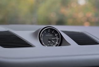 Porsche Cayenne 2022 E-Hybrid Pano Platinum Edition-thumb-16