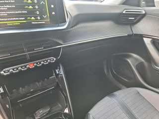 Peugeot 2008 2022 ALLURE FACELIFT 130 PS ΑΥΤΟΜΑΤΟ 360 CAMERA NAVI LED-thumb-64