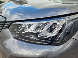 Peugeot 2008 2022 ALLURE FACELIFT 130 PS ΑΥΤΟΜΑΤΟ 360 CAMERA NAVI LED-thumb-25