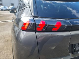 Peugeot 2008 2022 ALLURE FACELIFT 130 PS ΑΥΤΟΜΑΤΟ 360 CAMERA NAVI LED-thumb-31