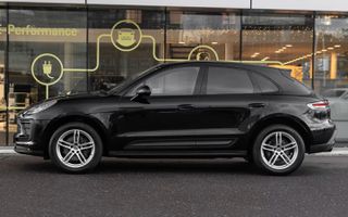Porsche Macan 2022 Panorama Facelift-thumb-2