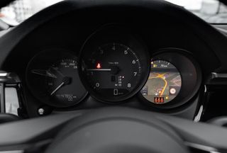 Porsche Macan 2022 Panorama Facelift-thumb-6