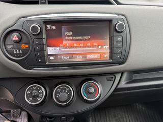Toyota Yaris 2016-thumb-14