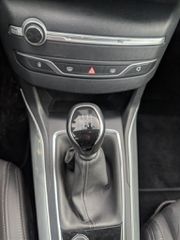 Peugeot 308 2020-thumb-7