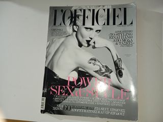 ΠΕΡΙΟΔΙΚΟ L' OFFICIEL ME THN CAMERON DIAZ
