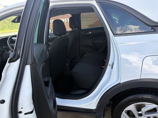 Opel Crossland X 2018-thumb-9