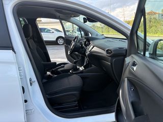 Opel Crossland X 2018-thumb-10
