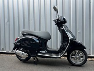 Vespa GTS 310 2026 ΔΩΡΕΑΝ ΑΞΕΣΟΥΑΡ 730€ Ή 30 ATOKEΣ-thumb-1