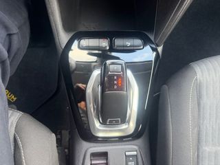 Opel Corsa 2020 1.2 AYTOMATO BOOK SERVICE 110HP-thumb-12