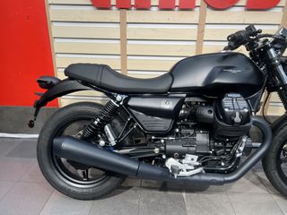 Moto Guzzi V 7 2026 STONE T *EΠΩΝΥΜΑ ΔΩΡΑ+ΤΕΛΗ '26*-thumb-4