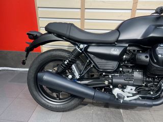 Moto Guzzi V 7 2026 STONE T *EΠΩΝΥΜΑ ΔΩΡΑ+ΤΕΛΗ '26*-thumb-6