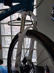 ROCKSHOX REBA 26ΑΡΑ 100MM TAPERED 9X100