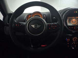 Mini Countryman 2017 (Cooper)-thumb-10